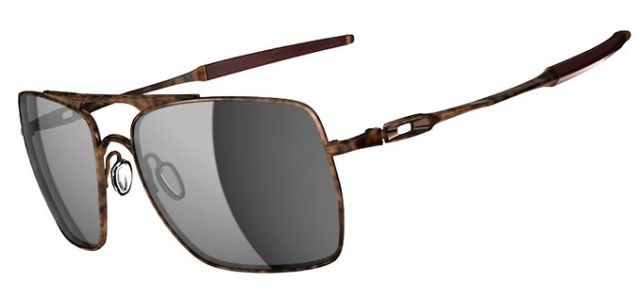 Deviation in Brown Camo / Dark Grey