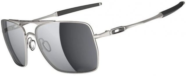 Deviation in Light / Warm Grey