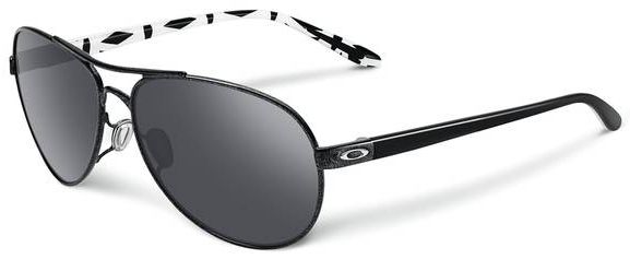 Feedback in Metallic Black / Black Iridium