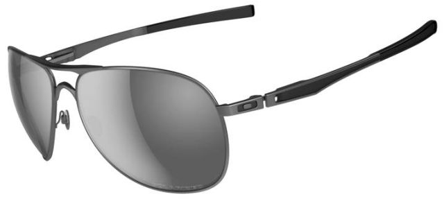 Plaintiff in Lead / Grey Polarized